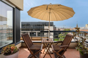 GuestReady - Balcony over Porto free parking